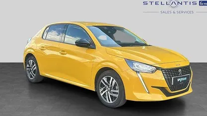 Used Peugeot 208 Allure+ 102 HP (75 kW) 2023 Hatchback