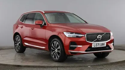 Second-hand Volvo XC60 Inscription 340 CP (250 kW) 2021 Roșu SUV