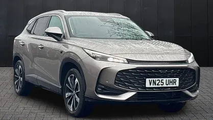 Silver Used 2025 MG HS Trophy SUV | £25,086 (Good price)