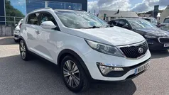 White Used 2015 Kia Sportage 4 SUV | £7,995 (Fair price)