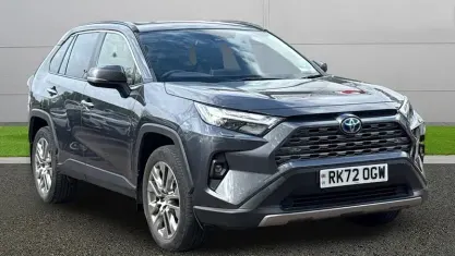 Second-hand Toyota RAV4 218 CP (160 kW) 2021 SUV