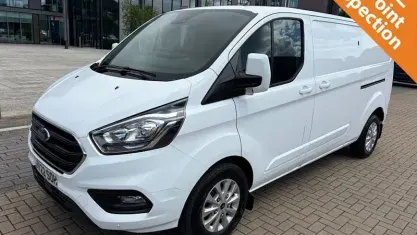 Used Ford Transit Custom Limited 131 HP (96 kW) 2022 White Van