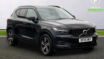 Used Volvo XC40 R-Design 190 HP (139 kW) 2019 SUV