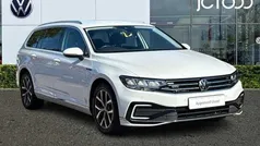 White Used 2021 VW Passat GTE Estate | £15,797 (Fair price)