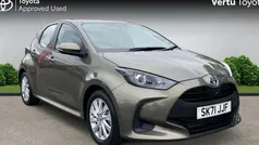Used 2022 Toyota Yaris Hybrid Hatchback | £16,198 (Good price)