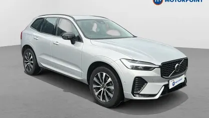 Used Volvo XC60 Plus 250 HP (183 kW) 2024 Silver SUV