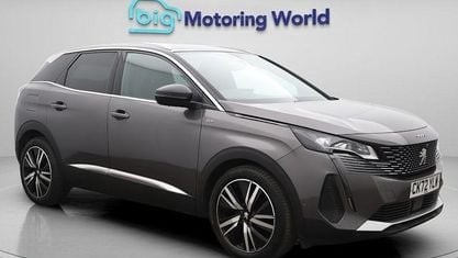 Usado Peugeot 3008 Premium 131 HP (96 kW) 2022 Cinzento SUV