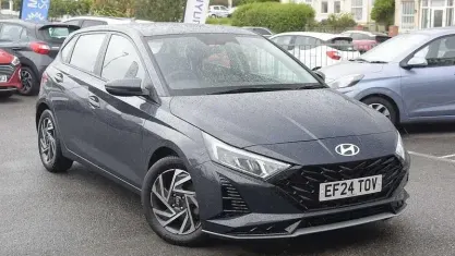 Used Hyundai i20 Advanced 101 HP (74 kW) 2024 Hatchback