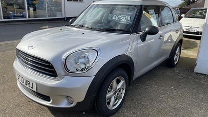 Begagnad Mini ONE 98 HK (72 kW) 2016 Halvkombi