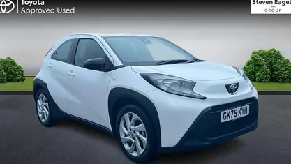 New Toyota Aygo X PURE 72 HP (52 kW) 2025 SUV