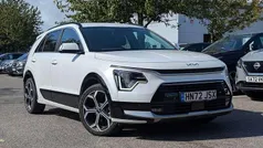 White Used 2022 Kia Niro 3 SUV | £21,990 (Fair price)