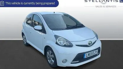 Used Toyota Aygo 68 HP (50 kW) 2012 Hatchback