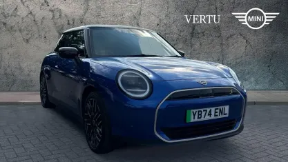 Used Mini Cooper Exclusive 160 kW (218 HP) 2024 Blazing blue Hatchback