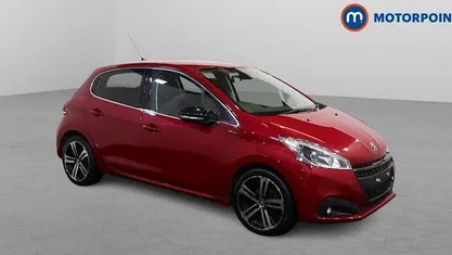 Used Peugeot 208 GT-line 109 HP (80 kW) 2019 Red Hatchback