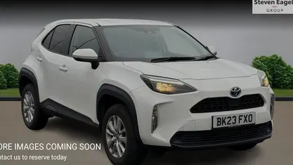 Used 2025 Toyota Yaris Hybrid Estate | £20,696 (Good price)