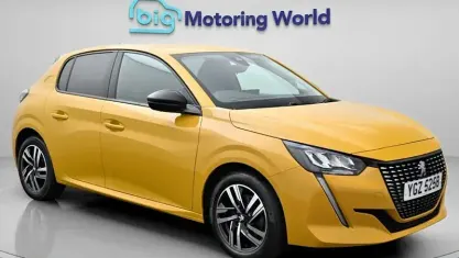 Usado Peugeot 208 Active+ 102 HP (75 kW) 2023 Amarelo Citadino