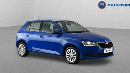 Used Skoda Fabia 60 HP (44 kW) 2019 Blue Hatchback