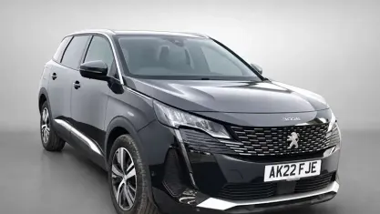 Used Peugeot 5008 Allure 131 HP (96 kW) 2022 Black SUV