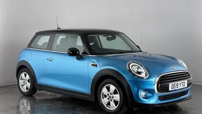 Used Mini Cooper Classic 136 HP (100 kW) 2021 Hatchback