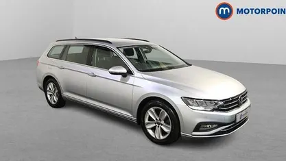 Used VW Passat SE 150 HP (110 kW) 2023 Estate