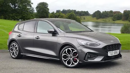 Used Ford Focus ST-Line X 155 HP (114 kW) 2021 Grey Hatchback