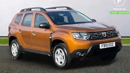 Used Dacia Duster Essentiel 116 HP (85 kW) 2019 Orange SUV