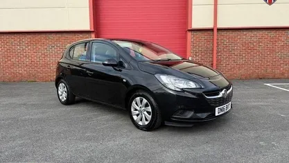 Used Vauxhall Corsa Design Edition 90 HP (66 kW) 2016 Hatchback
