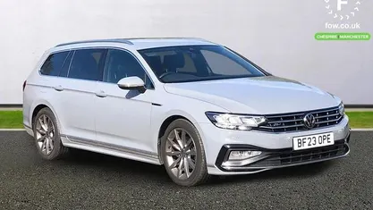 Used VW Passat R-line 150 HP (110 kW) 2023 Grey Estate