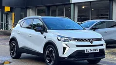 Metallic arctic white Used 2024 Renault Captur Techno SUV | £20,622 (Fair price)