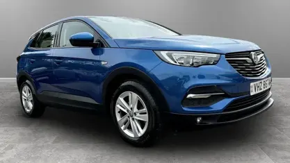 Used Vauxhall Grandland X S 120 HP (88 kW) 2018 Blue SUV