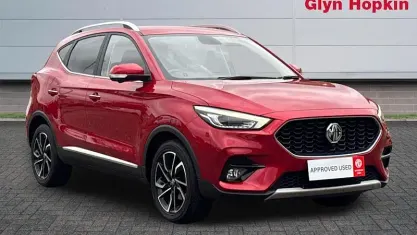 Used MG ZS Exclusive 106 HP (77 kW) 2023 Red SUV