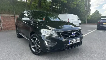 Used Volvo XC60 R-Design 190 HP (139 kW) 2015 Black SUV