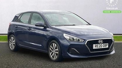 Second-hand Hyundai i30 SE 120 CP (88 kW) 2020 Albastru Hatchback
