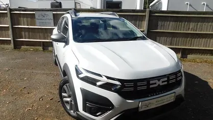 Used 2025 Dacia Sandero Expression Hatchback | £11,350 (Super price)