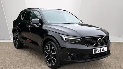 Used 2025 Volvo XC40 Ultra SUV | £32,842 (Fair price)