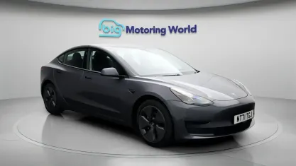 Used Tesla Model 3 Standard Range Plus 222 kW (302 HP) 2021 Grey Sedan
