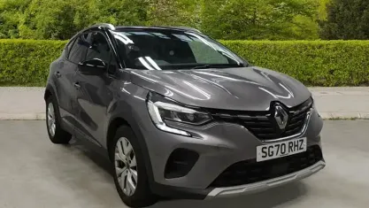 Używany Renault Captur Iconic 131 KM (96 kW) 2020 Szary SUV