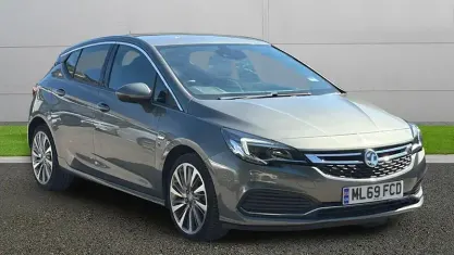 Used Vauxhall Astra SRi 150 HP (110 kW) 2019 Grey Hatchback