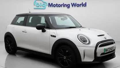 Used 2023 Mini Cooper Level 2 Hatchback | £15,300 (Fair price)