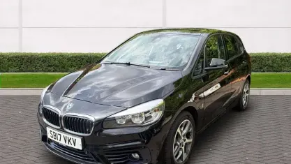 Used BMW 225 Active Tourer Sport Line 224 HP (164 kW) 2017 MPV