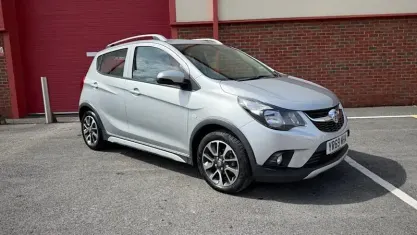 Used Vauxhall Viva Rocks 73 HP (53 kW) 2019 Silver Hatchback