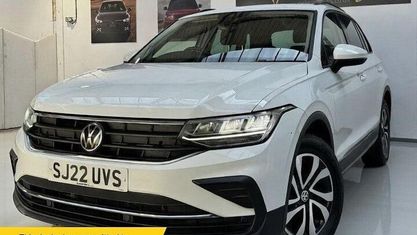 Używany VW Tiguan Active 131 KM (96 kW) 2021 Biały SUV