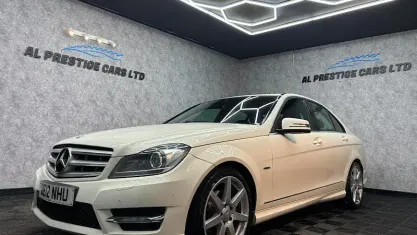 Used Mercedes C200 136 HP (100 kW) 2012 White Sedan