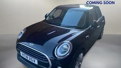 Black Used 2018 Mini Cooper Hatch Hatchback | £11,550 (Super price)