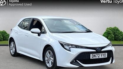 Gebraucht Toyota Corolla 122 PS (89 kW) 2022 Weiß Kleinwagen