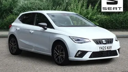 Used Seat Ibiza XCELLENCE 116 HP (85 kW) 2025 White Hatchback