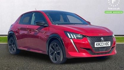Używany Peugeot 208 GTi 102 KM (75 kW) 2023 Czerwony Hatchback