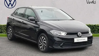 Black Used 2025 VW Polo Life Hatchback | £17,900 (Fair price)