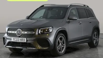 Begagnad Mercedes GLB200 AMG line 163 HK (119 kW) 2022 Grå SUV
