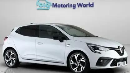 Used Renault Clio RS Line 90 HP (66 kW) 2023 White Hatchback